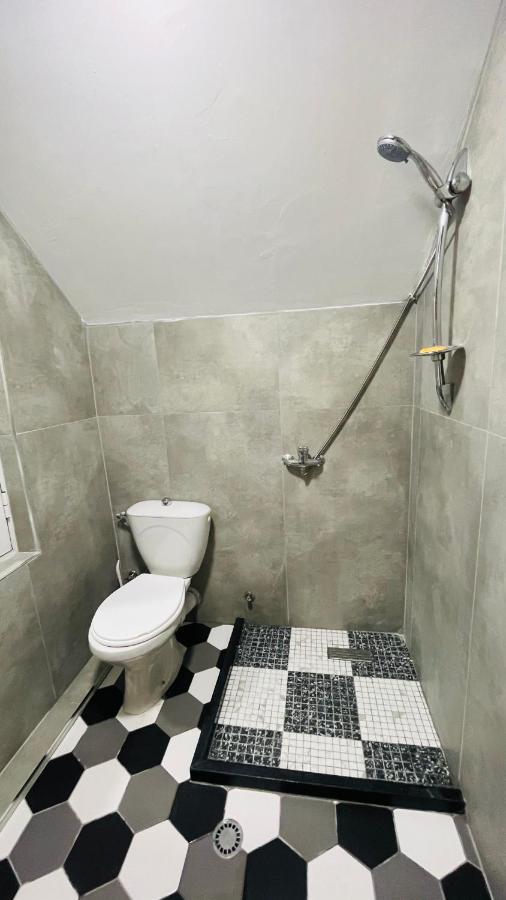 Hotel Drinos Tirana Extérieur photo