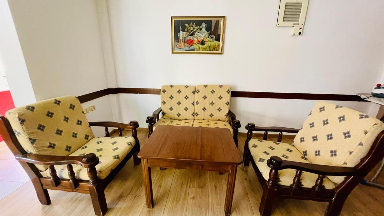 Hotel Drinos Tirana Extérieur photo