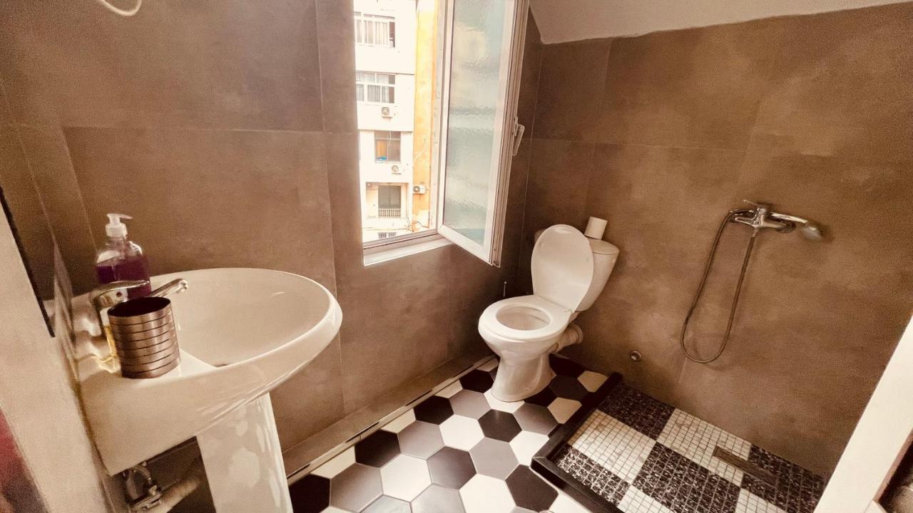 Hotel Drinos Tirana Extérieur photo
